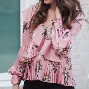 LEITH Silky Floral Ruffle Pink Pleated Balloon Sleeve Blouse—SZ. Small